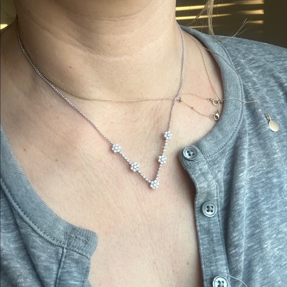 Macy’s Wrapped In Love Diamond Tennis Flower Necklace (14K White gold)